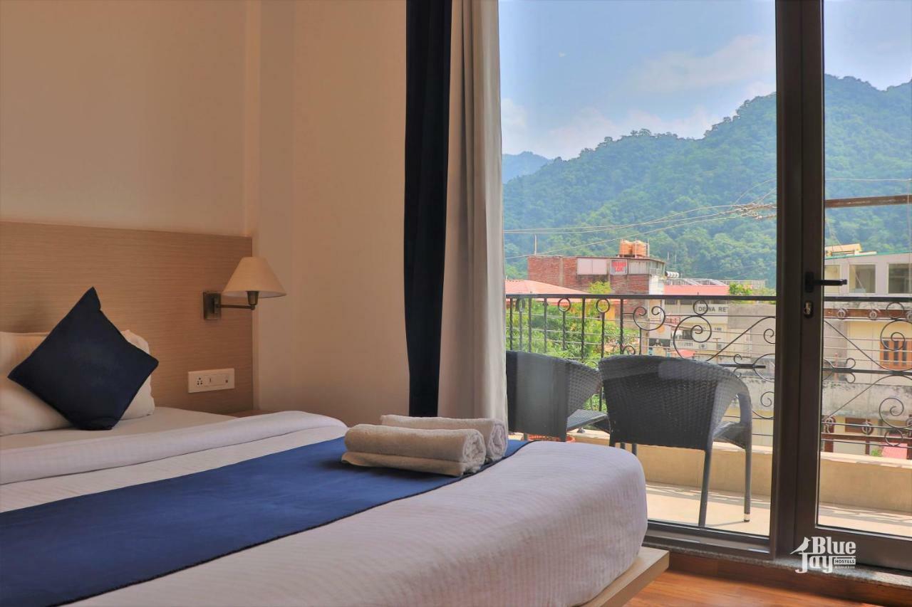 The Blue Jay Hostel - Dorms & Rooms Rishikesh Exterior photo